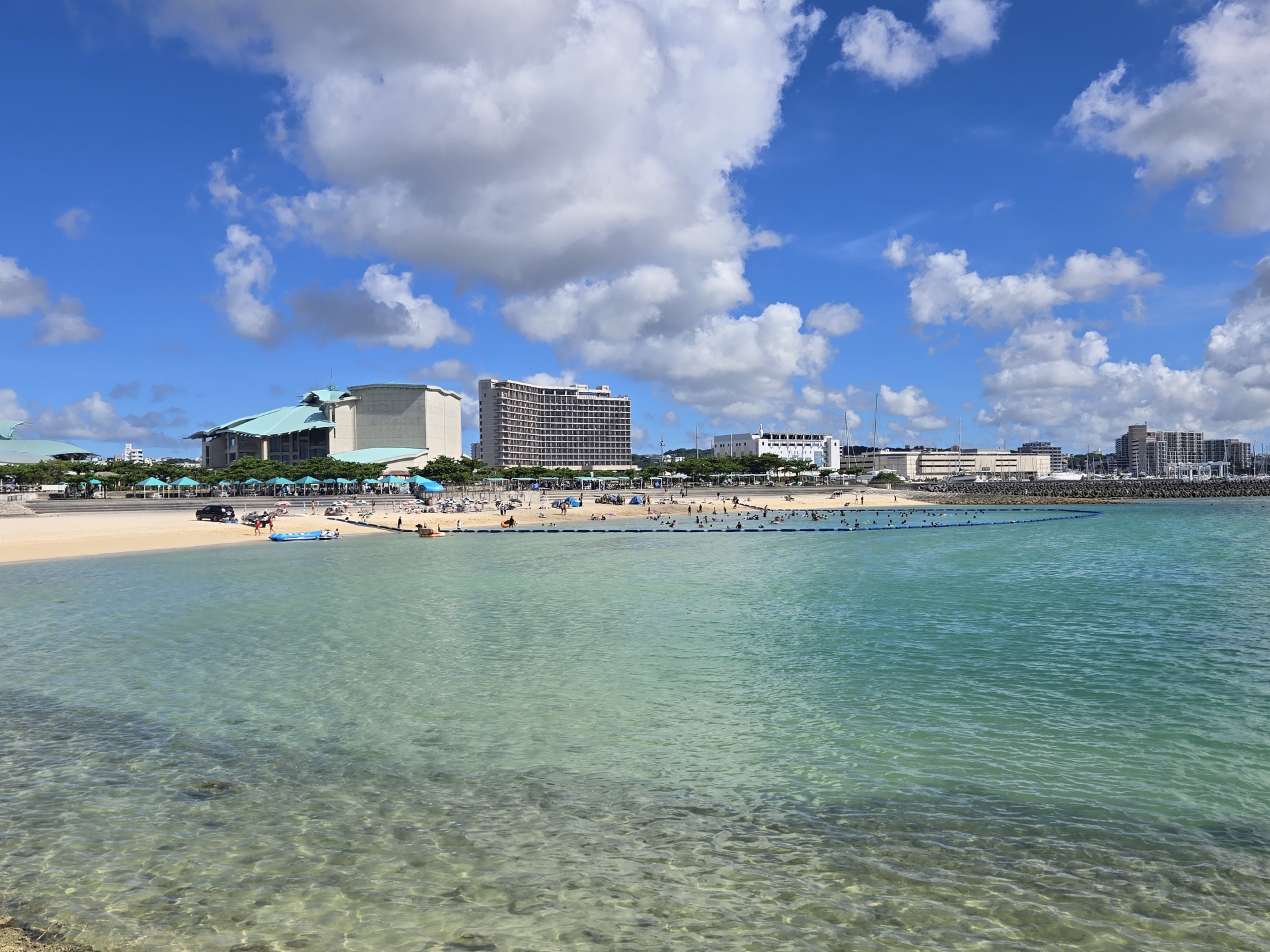 沖縄県 宜野湾・北谷・読谷・沖縄市・うるま ペットと泊まれる宿（ホテル・旅館・ペンション・一戸建て）